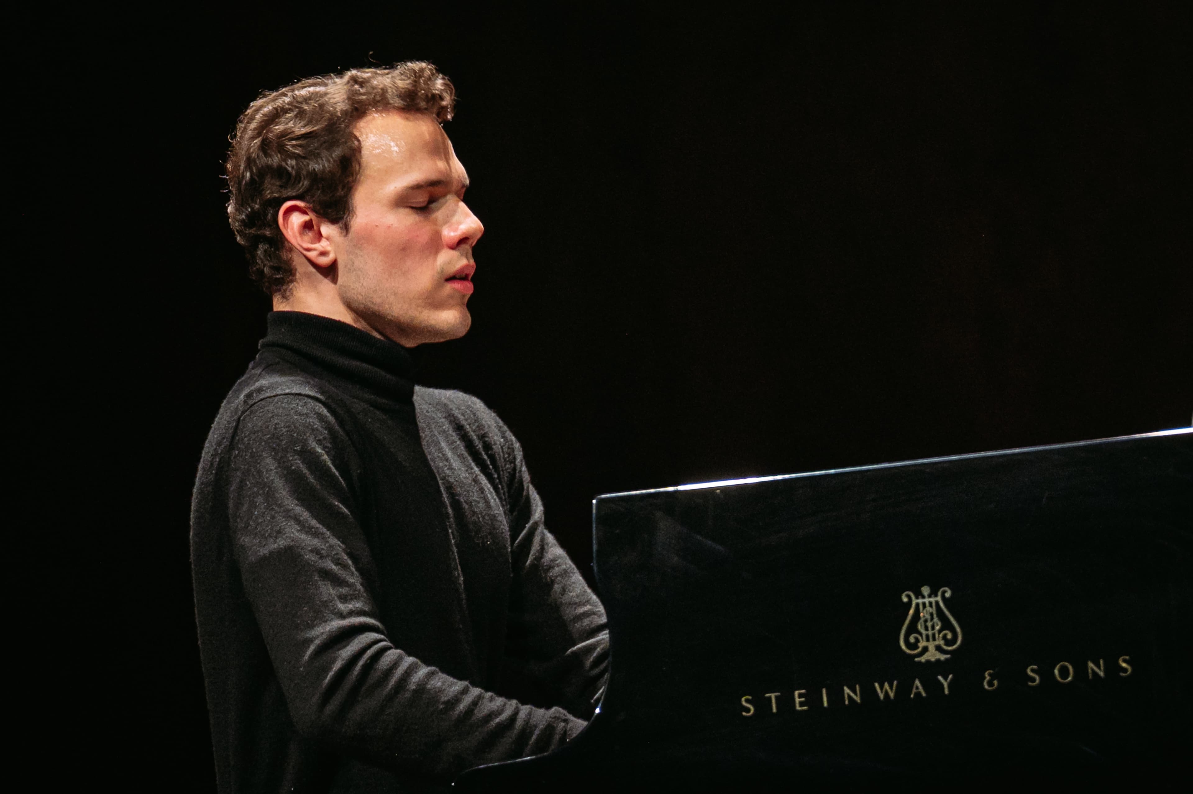 Gabriele Semifinal Piano 2024 25