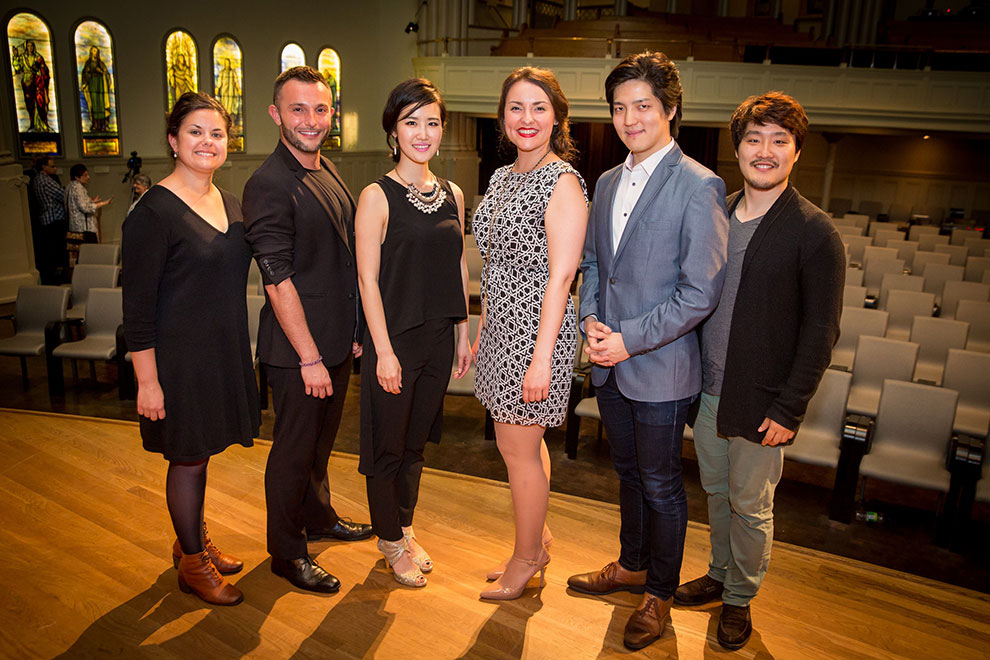Six young singers reach the finals